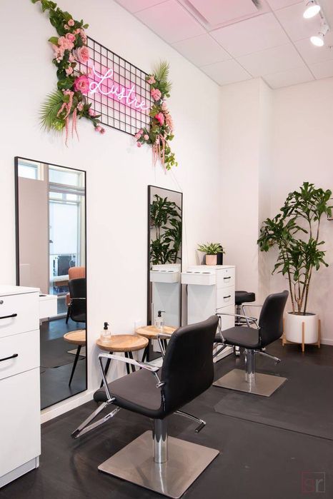 Premium sensorli ko‘zgular – Uyingizning zamonaviy bezagi!