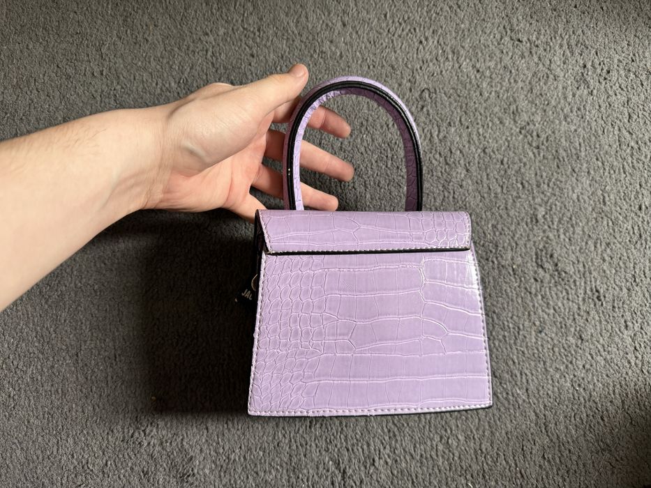 Сумочка от Jacquemus