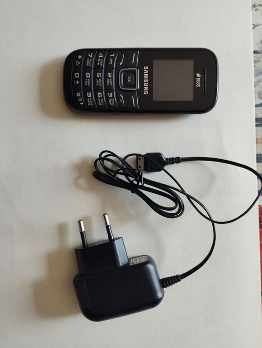 Телефон Samsung DUOS обмен