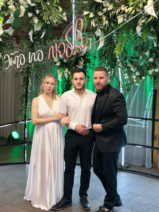 Ведущий на свадьбу