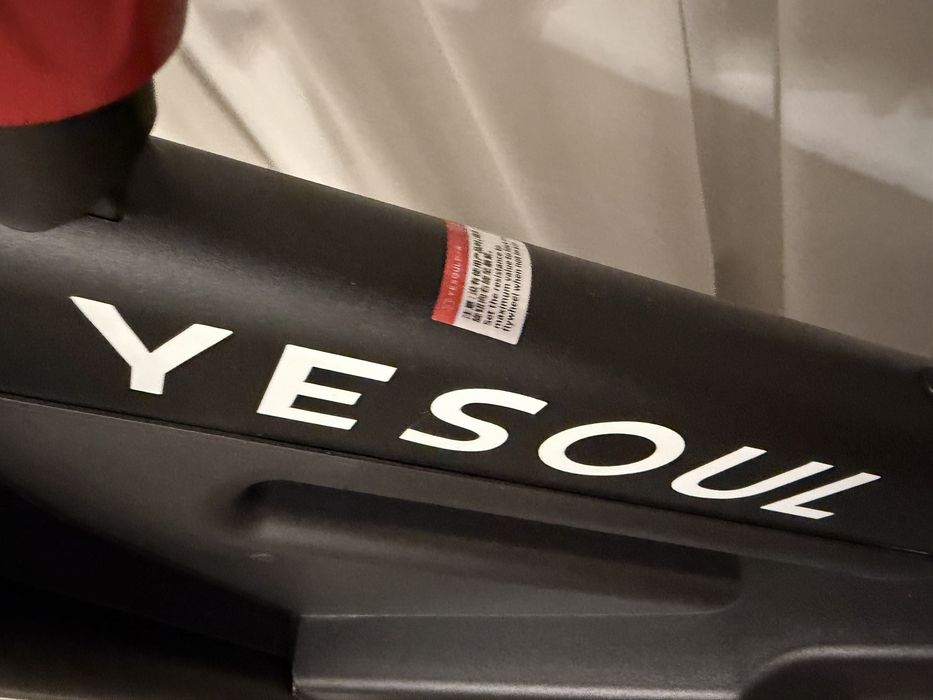 Bicicleta fitness spinning sau uz normal Yesoul C1H