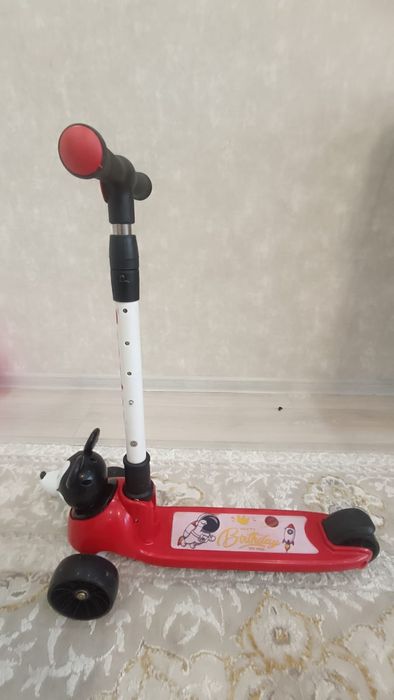 Продам самокат детский