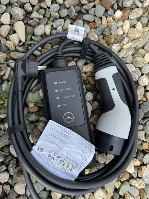Statie incarcare auto portabila 10A 220v auto electrice