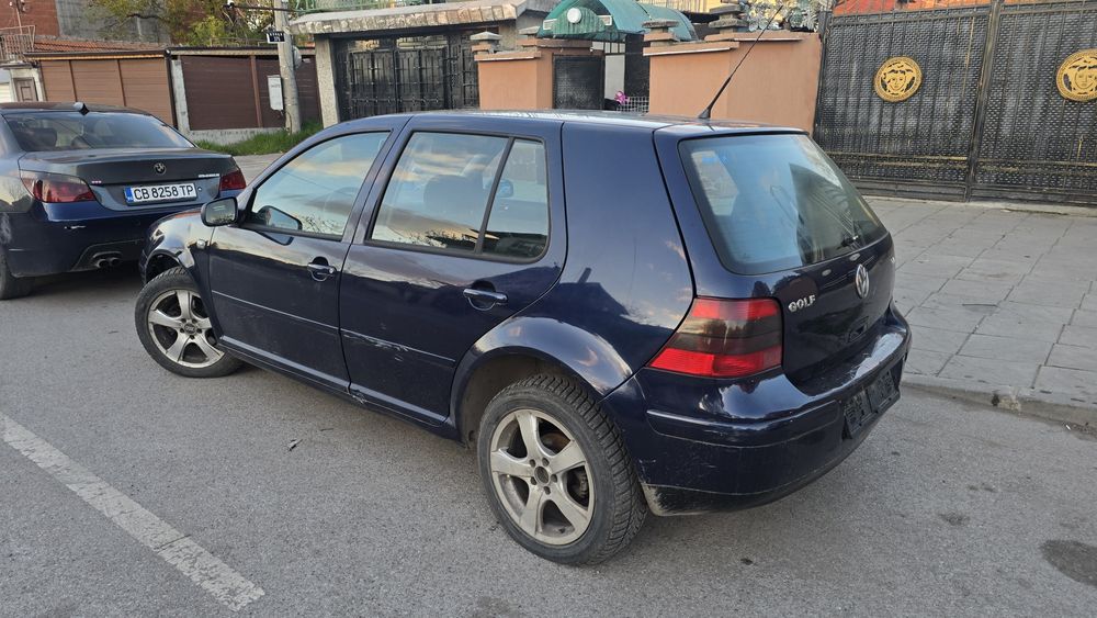 Golf 4 1.9 TDI 116 коня на части шестстепенна ръчна кутия