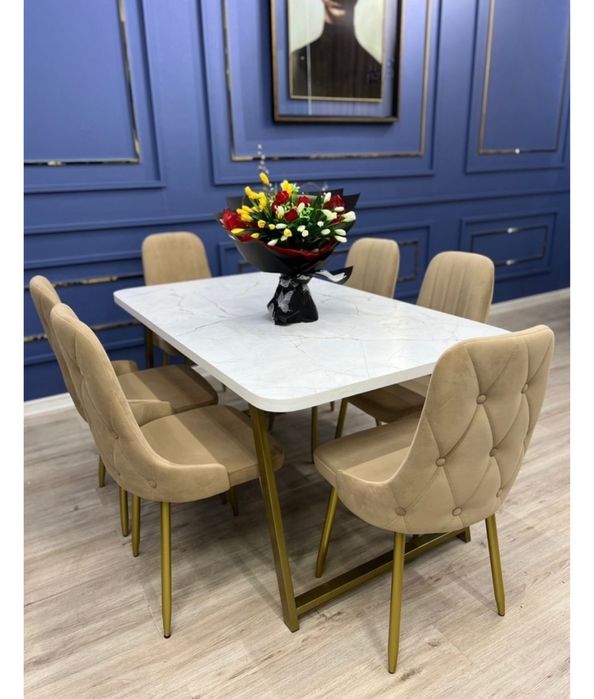 Продам стол с 6 стульями