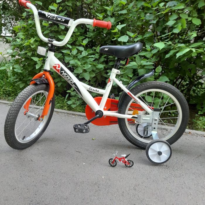 Велосипед Novatrack Strike 16