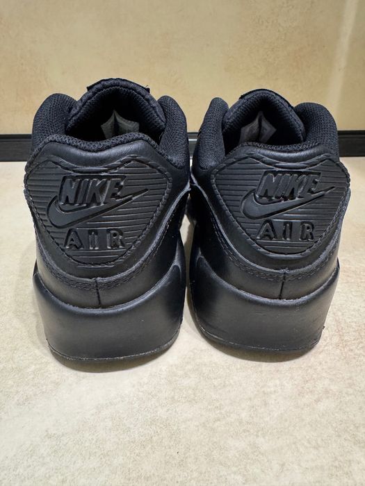 Nike Air Max 90 Ltr (GS).