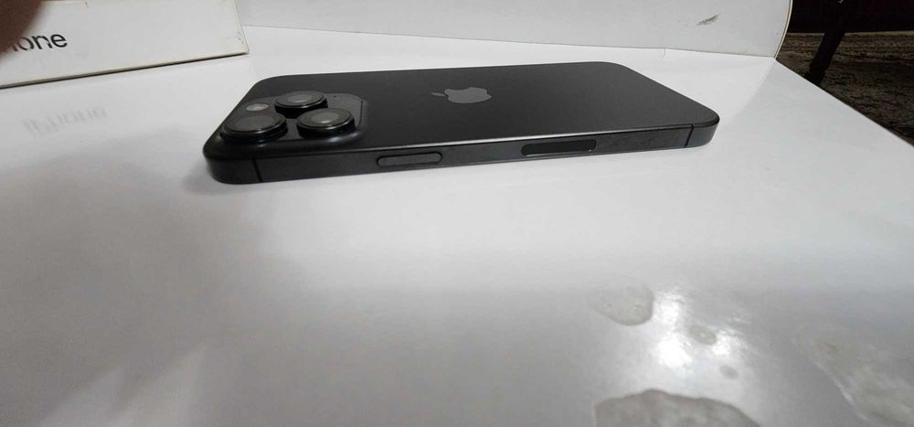 Iphone 15 Pro Max LL/A 256GB Akk 78% Kar DK FULL