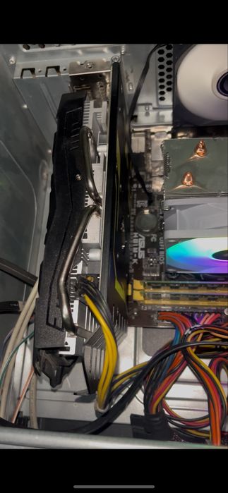 Полуигровой компьютер