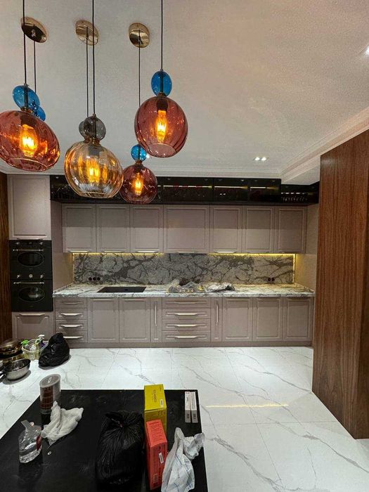 Искусственный камень для кухни столешница  Акрил, Кварцевый..