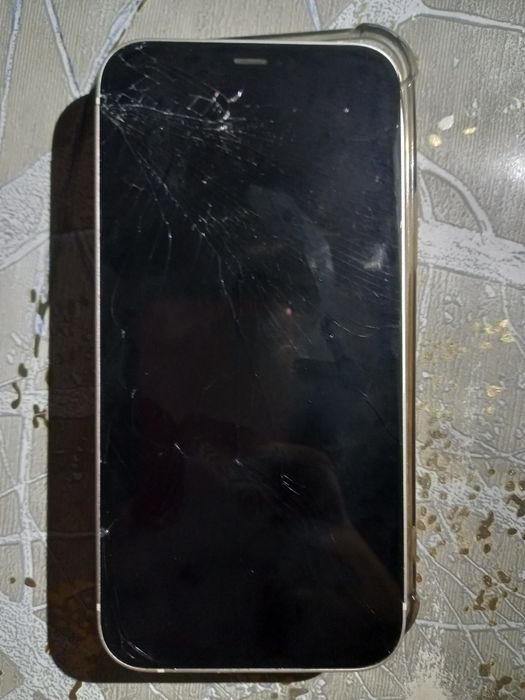 Iphone 12 srochno