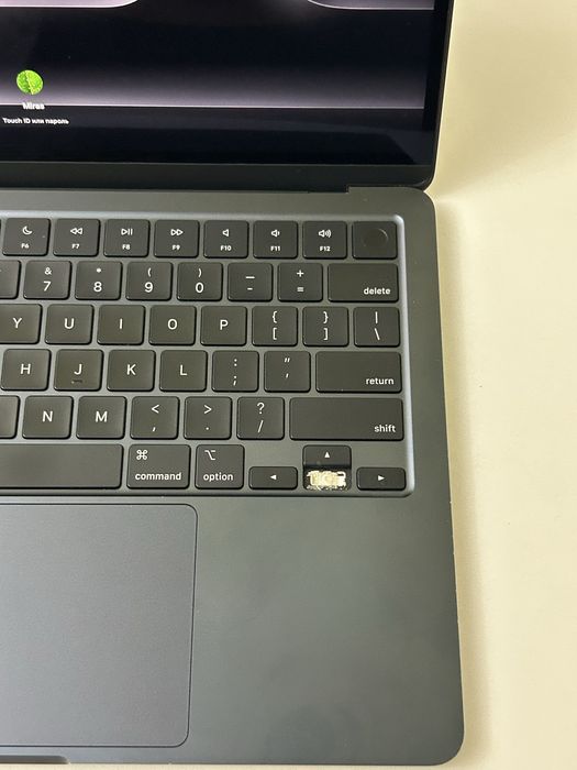 MacBook Air M2 2022