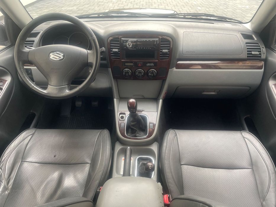 Suzuki Grand Vitara Suzuki Grand Vitara