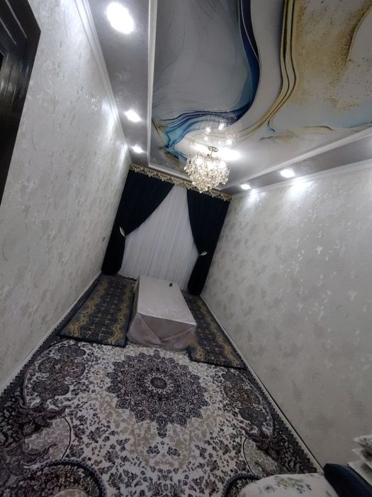 Kvartira sotiladi navoiy shahar 3 xonali  830 000 mln