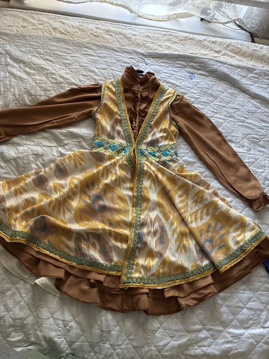 Продаю платье национальные