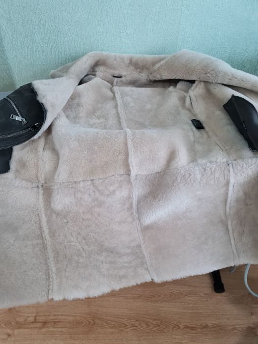 Продам дубленку. Натуральная овчина