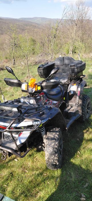 Vând atv linhai 565 an 2021