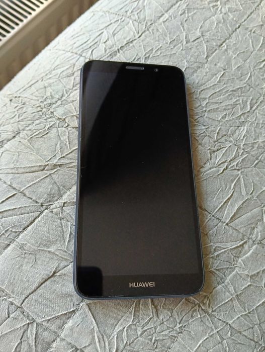 Телефон HUAWEI 60 евро