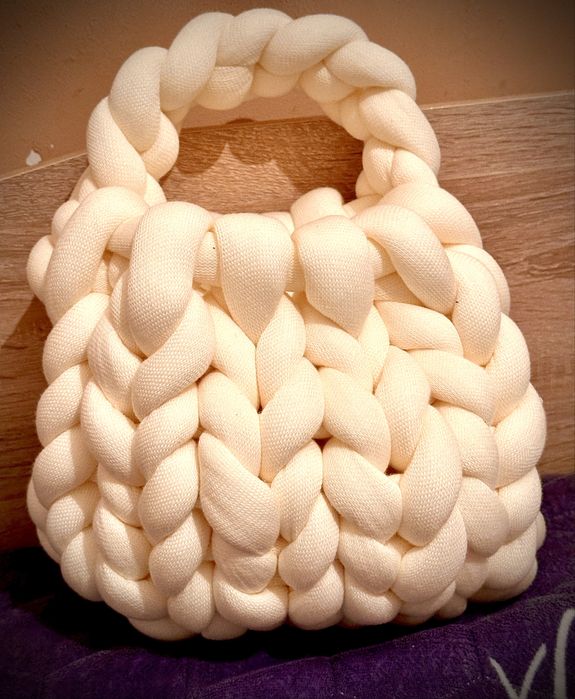 Ръчно плетени чанти