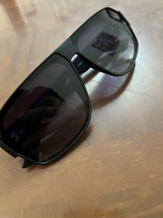 Очки крутые новые с коробочкой