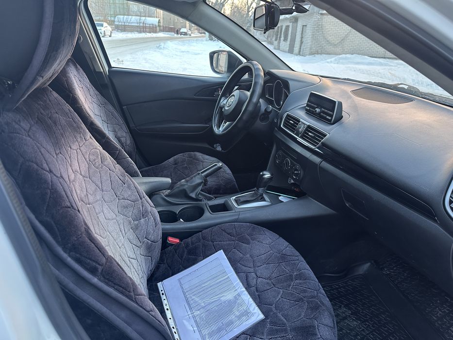 Продам mazda 3, 2014г/в, 1,5 объем