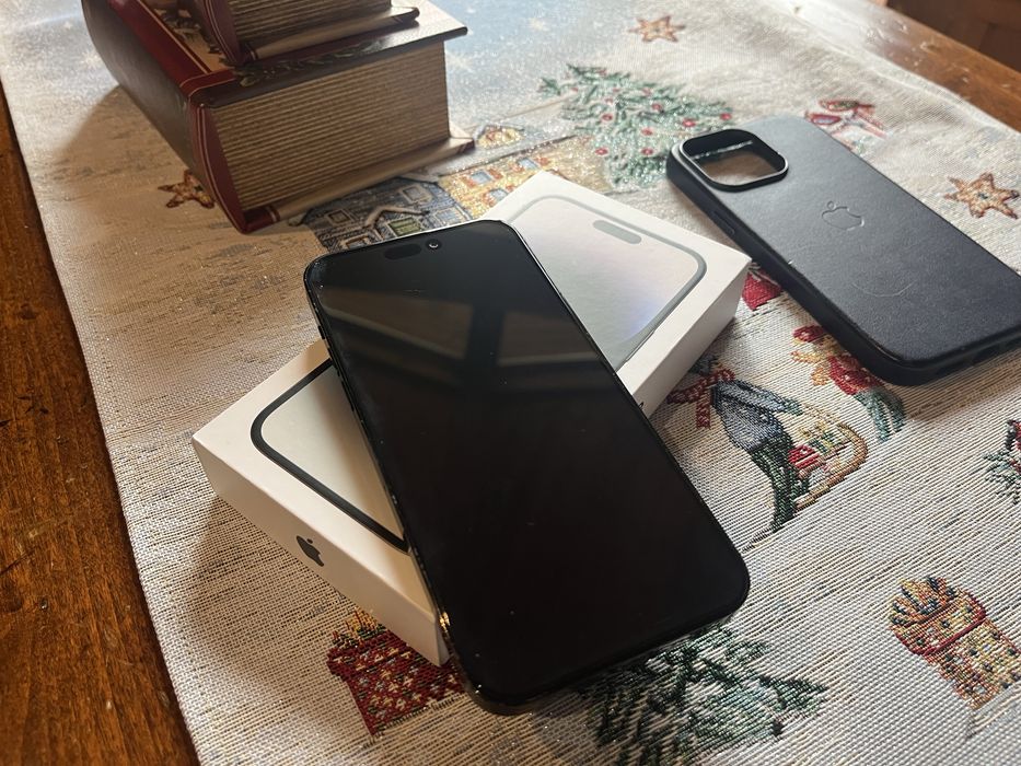 iPhone 14 Pro Max 100% battery health