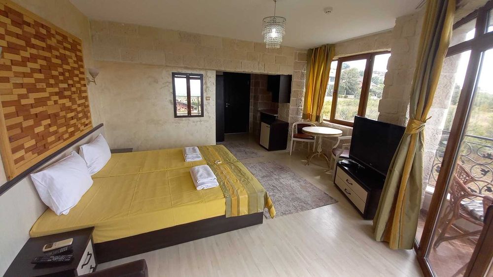 Дава се под наем  в Несебър - 40 кв.м за 275 € - Снимка #1