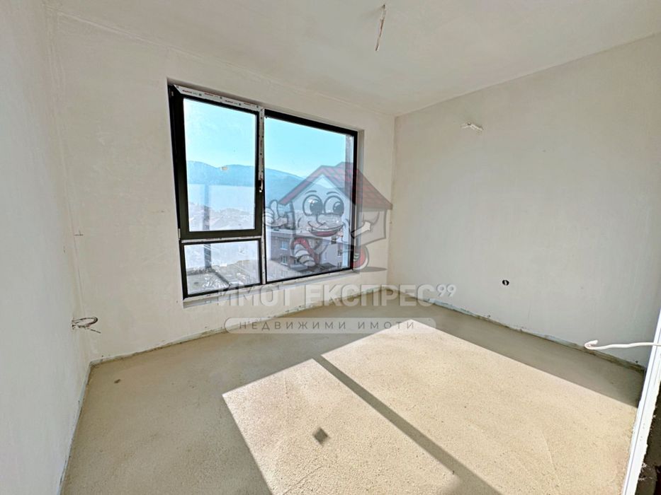 Продава се Тристаен апартамент в Асеновград - 137 кв.м за 1022 €/кв.м - Снимка #7