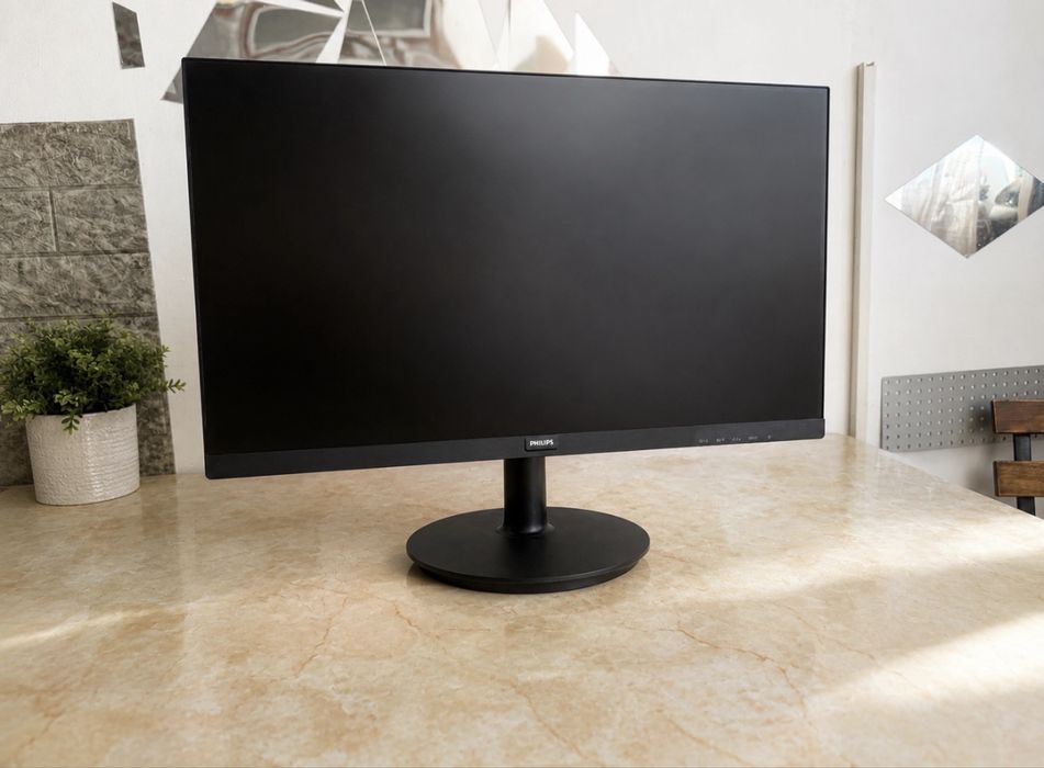 Monitor Philips 24” Full HD VA 75Hz