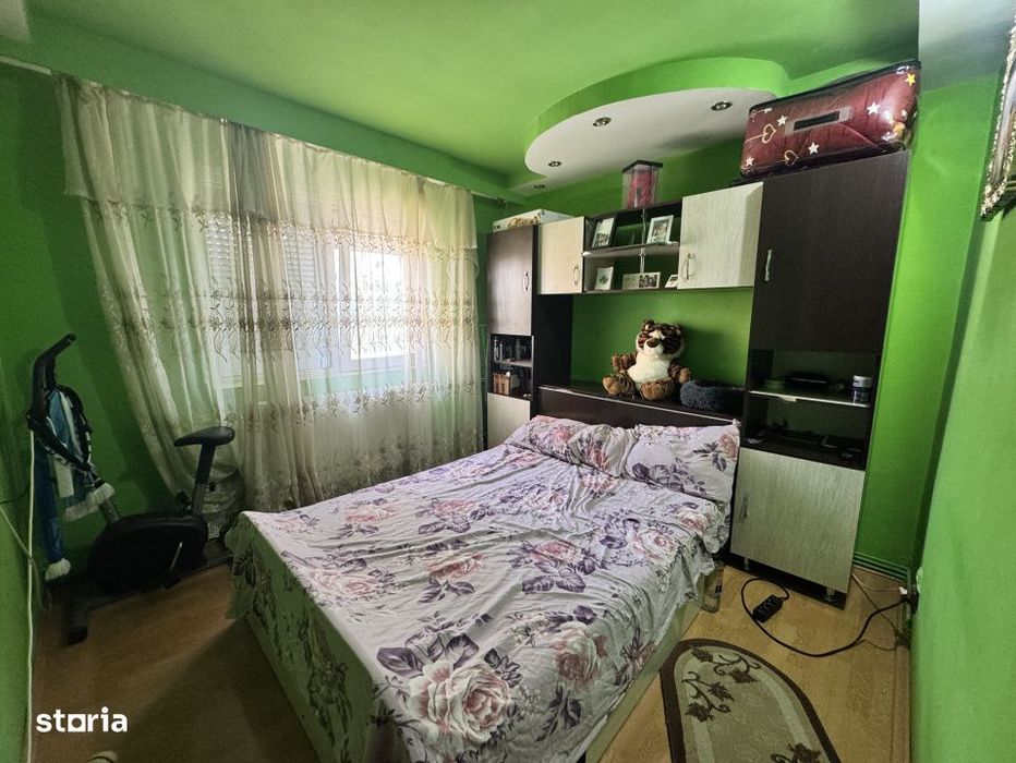 Apartament 3 camere, 50 mp, zona Craiovita Noua — fotografia 3