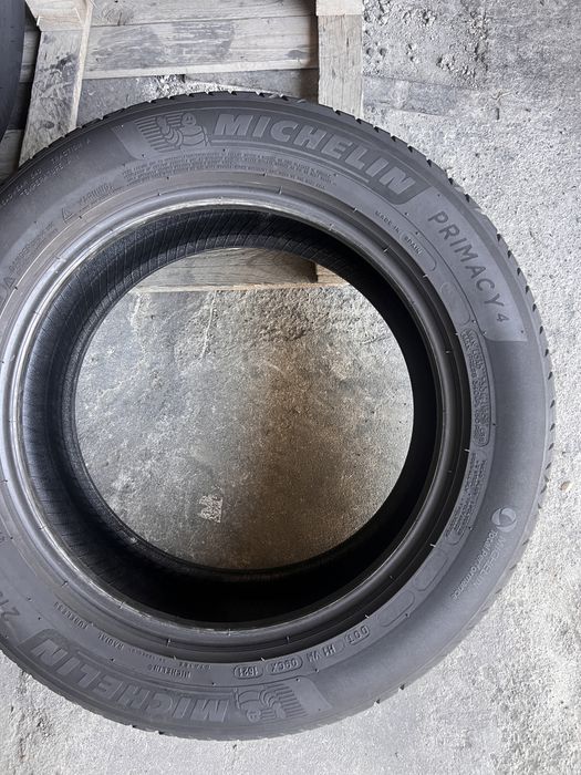 2 anvelope vara 215/55/16 , Michelin !