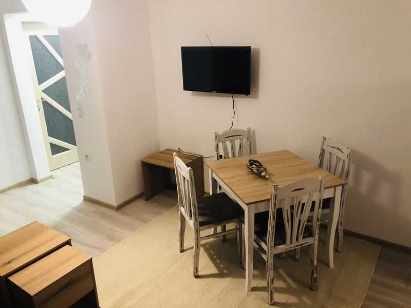 Дава се под наем Двустаен апартамент в Пловдив, Южен - 71 кв.м за 478.38 € - Снимка #3