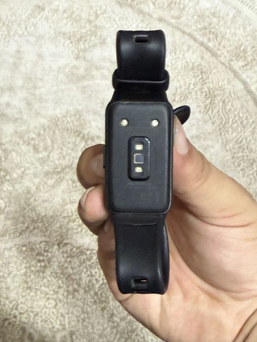 Умный браслет HONOR