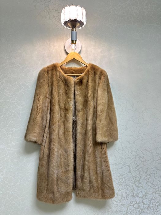 Зима шуба модная шанель