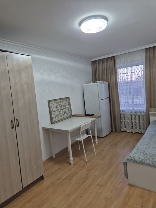 Комнату для девушки