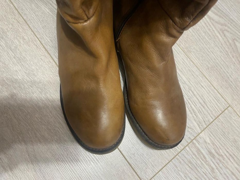 Cizme lungi din piele marimea 37