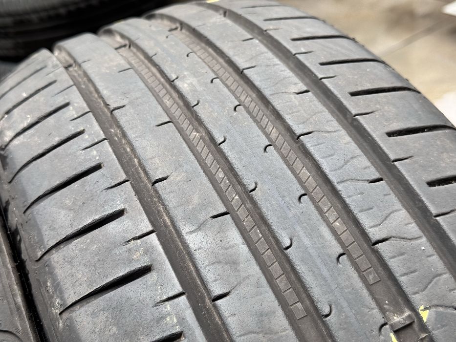 215/50/R19 Goodiyear EfficientGrip 4бр летни dot0522