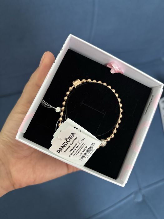 Продам браслет Pandora