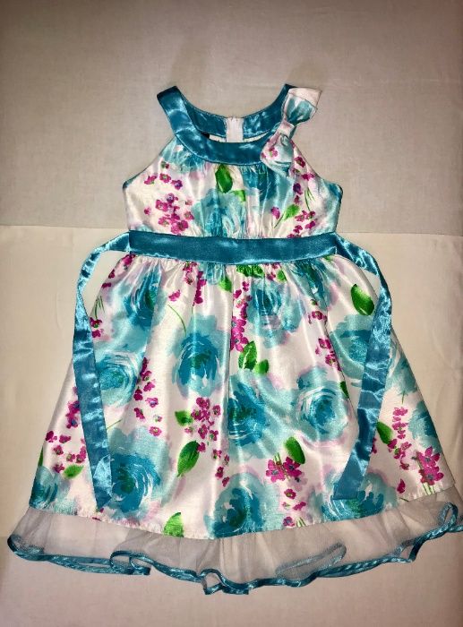 Маркова нова официална рокля 5-6години