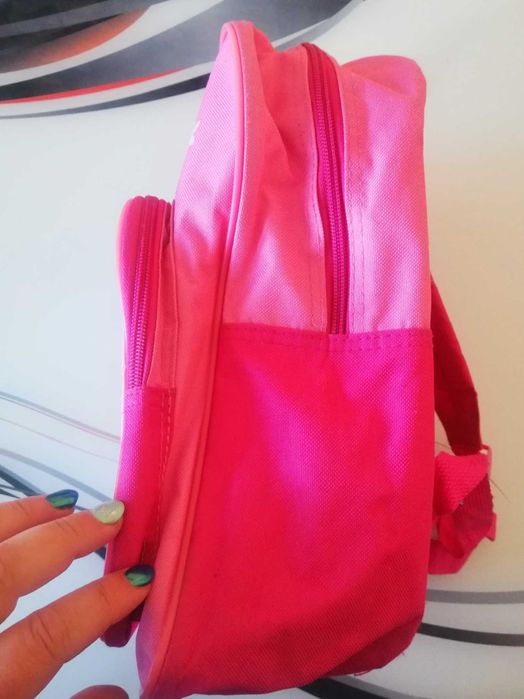 Две ученически раници и  още една по-малка