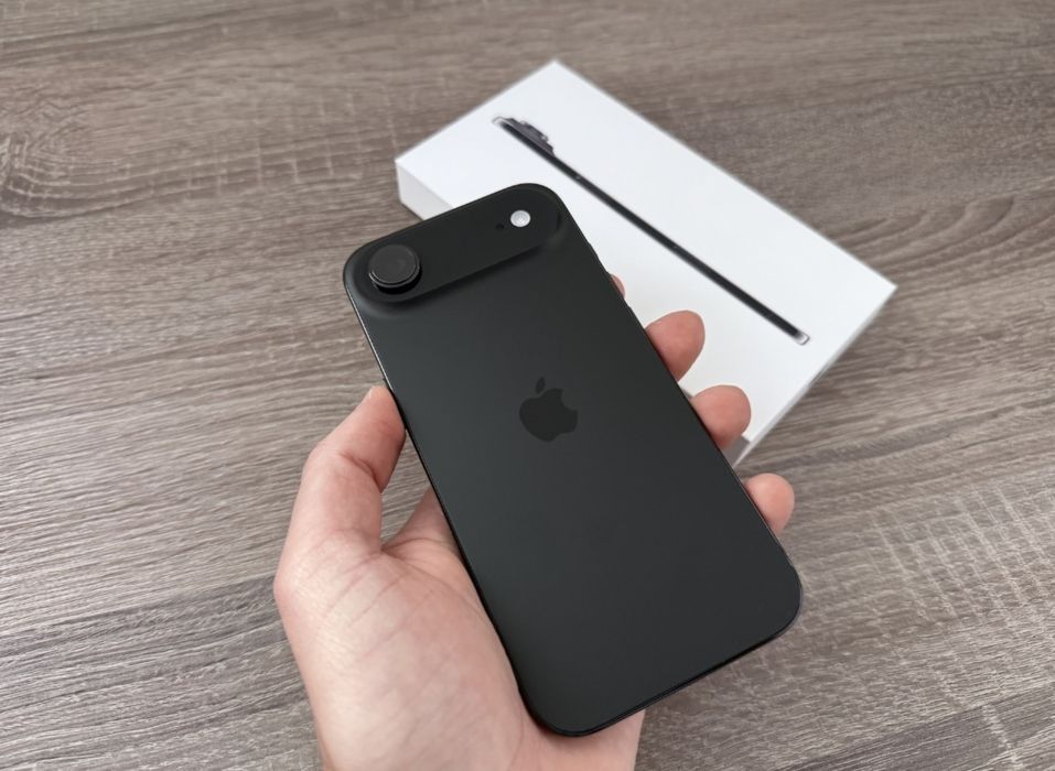 Продам Iphone 17 air в идеальном состочнии