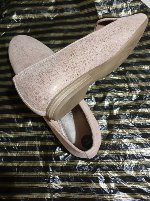 Дамски  обувки №40, подходящи за пролет и  есен.