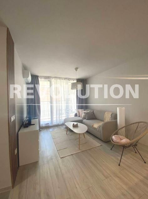 Дава се под наем Двустаен апартамент в Варна, Център - 60 кв.м за 600 € - Снимка #1