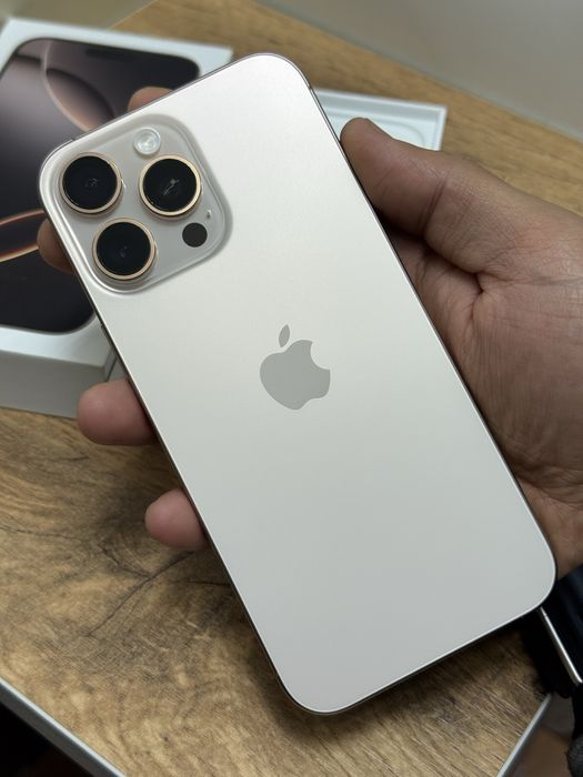  iPhone 16pro max 5G 256gb HX/A EAC desert titanium в нулёвом сост.