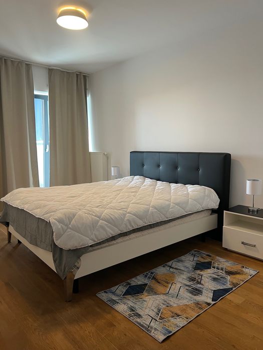 Proprietar, vand apartament 2 camere in Upground,spatios,mobilat,79mp