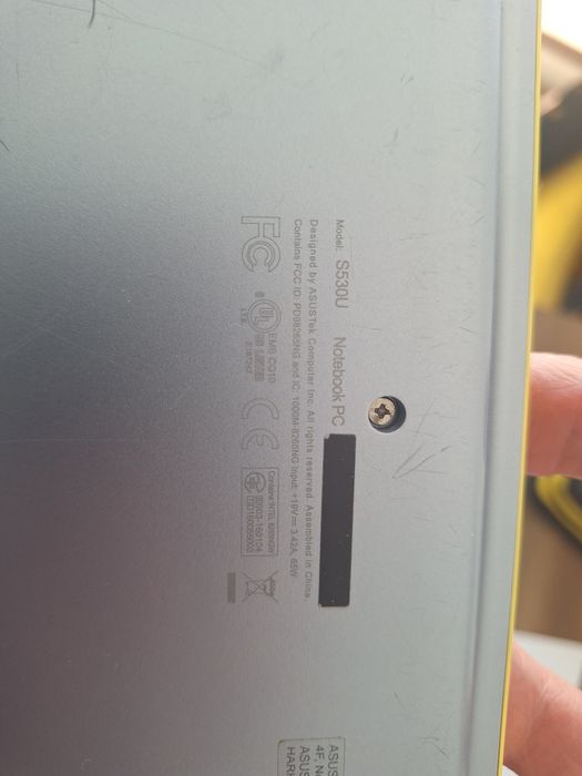 Ultrabook Asus VivoBook 2019 (i5, 8GB RAM, 256 GB SSD)