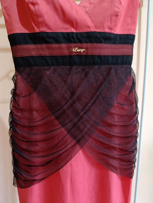 Дамски рокли размер S и  М