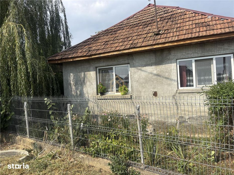 Casa de vanzare