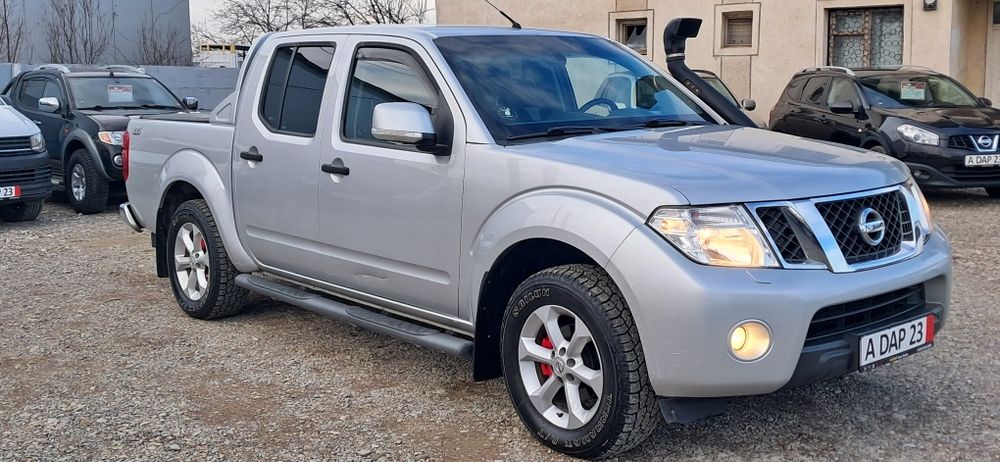 Nissan Navara Cutie AUTOMATĂ 4X4 REDUCTOR mic/MARE BLOCABIL an 11.2013