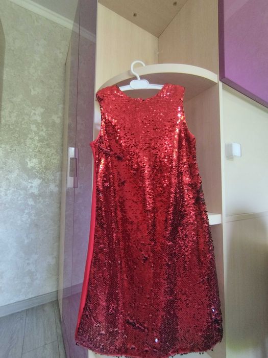 Платье для девочки 9-10 лет